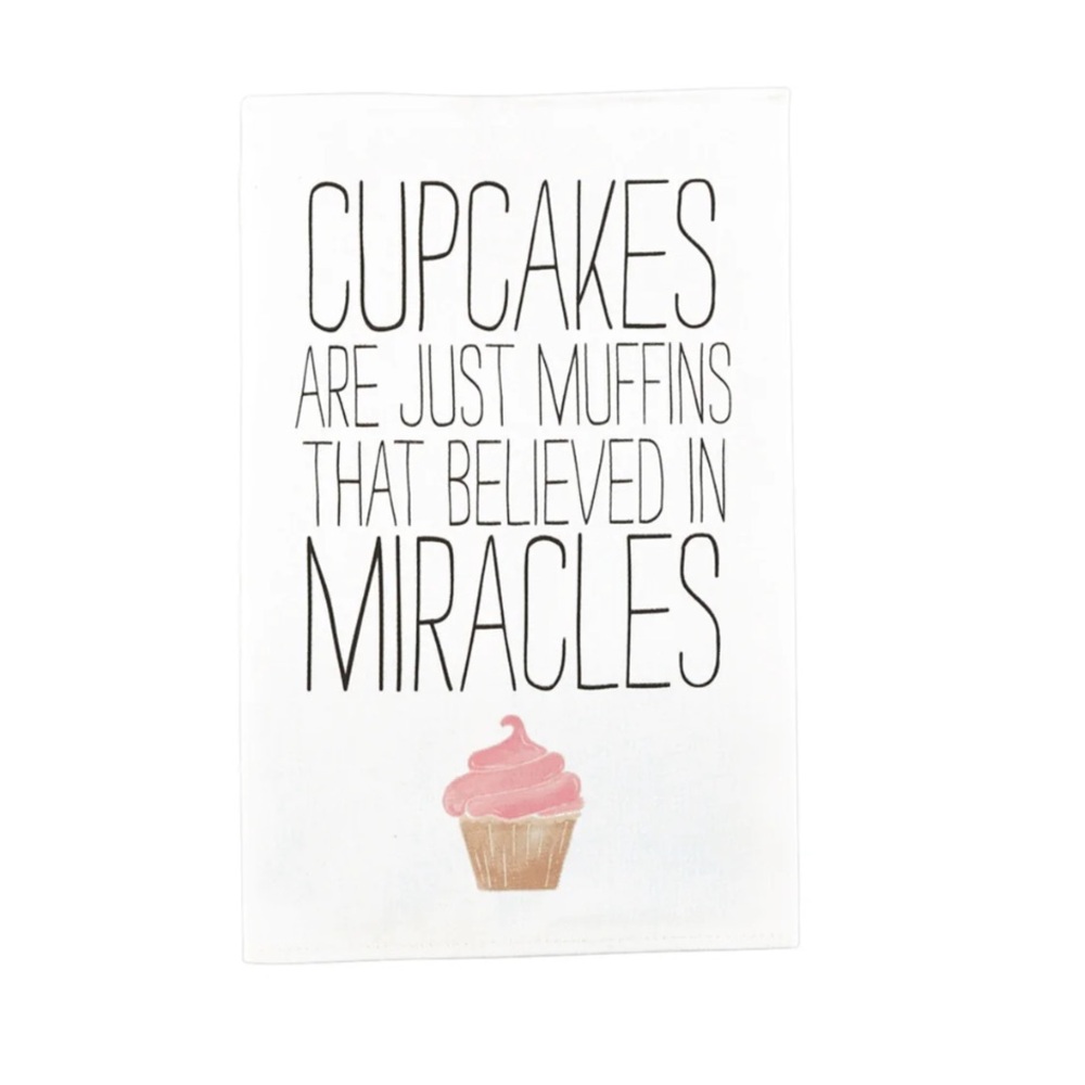 NWT Mud Pie Cupcake Kitchen Towel
